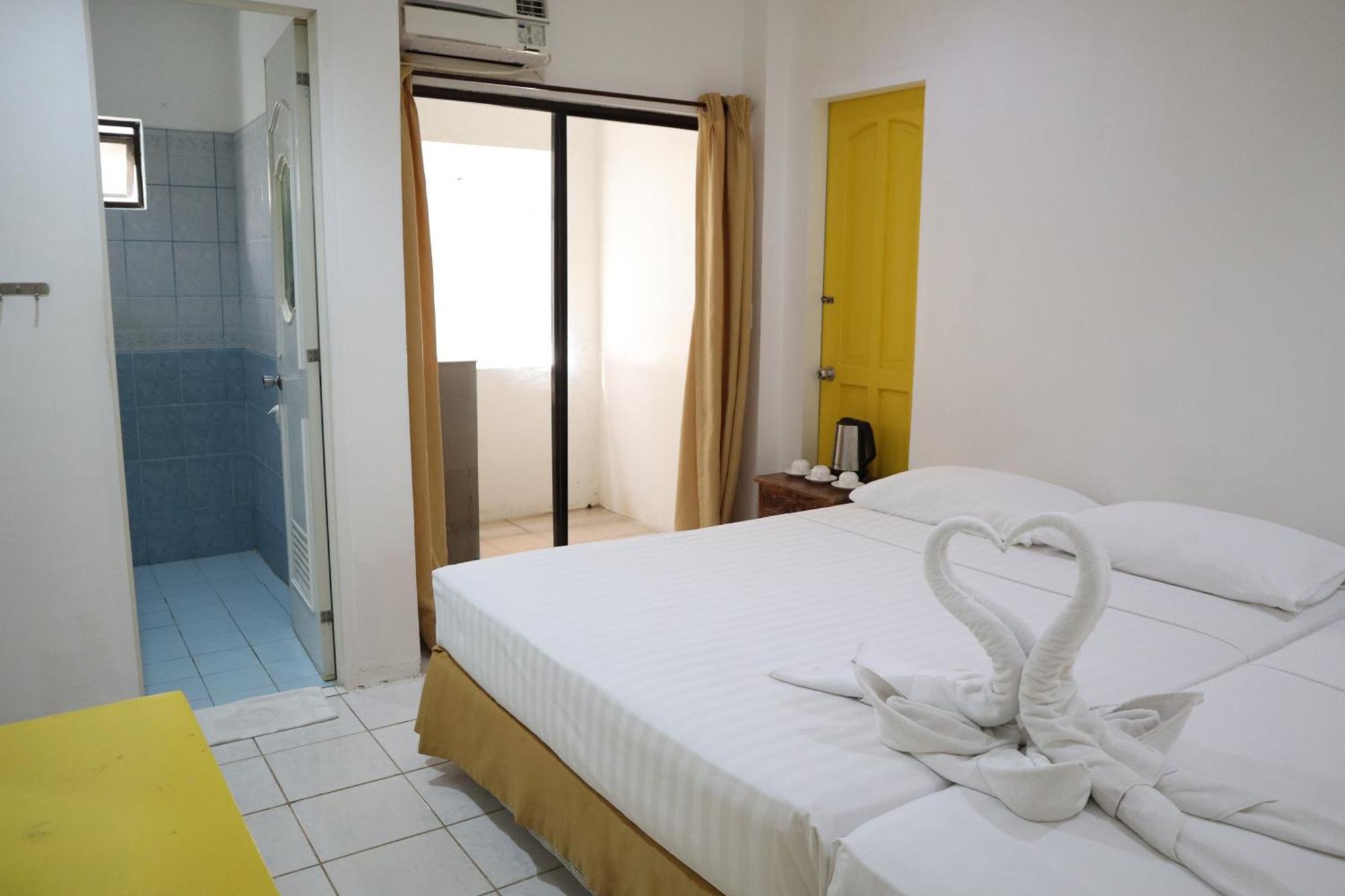Island Inn Balabag  Kültér fotó