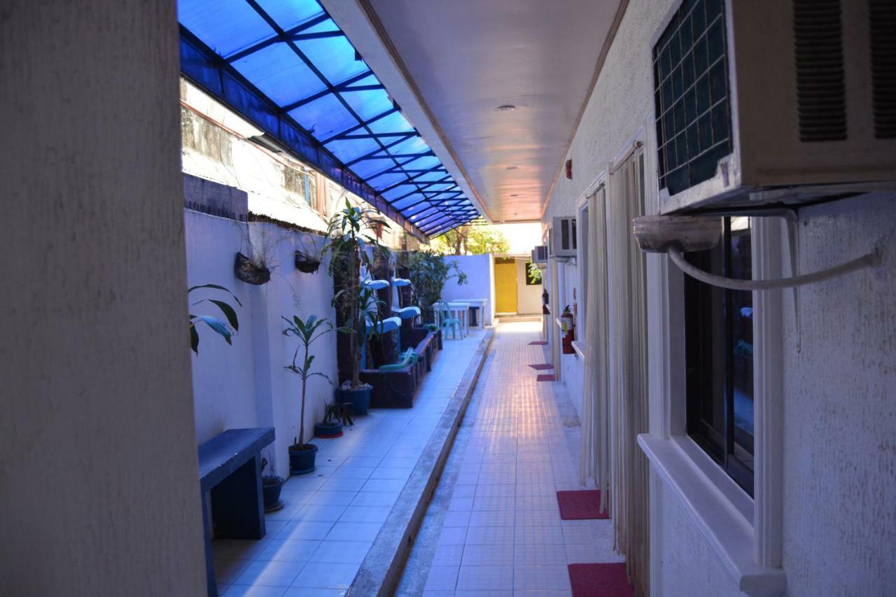Island Inn Balabag  Kültér fotó