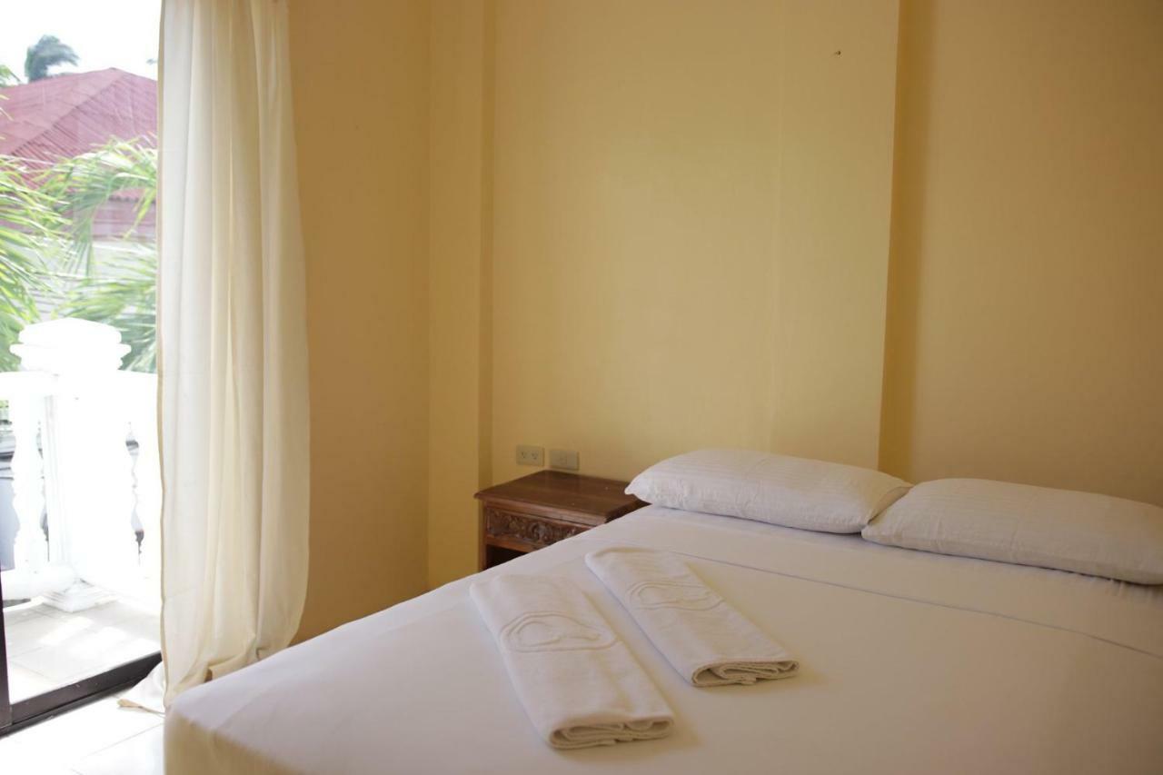 Island Inn Balabag  Kültér fotó